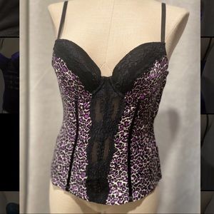 NEW Frederick’s of Hollywood purple animal print corset 32